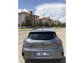 Askeri Personelden Clio 1.0 TCe Evolution 2024 Model  45.xxx km Gri (Gümüş)