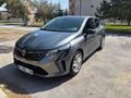 Askeri Personelden Clio 1.0 TCe Evolution 2024 Model  45.xxx km Gri (Gümüş)