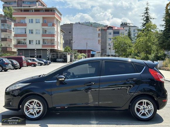 2015 MODEL FORD FİESTA 1.5 TDCİ TİTANİUM