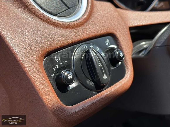 2015 MODEL FORD FİESTA 1.5 TDCİ TİTANİUM