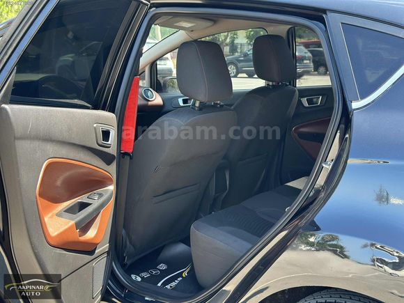 2015 MODEL FORD FİESTA 1.5 TDCİ TİTANİUM