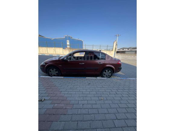 Sahibinden Renault Megane 1.6 Authentique 2004 Model  