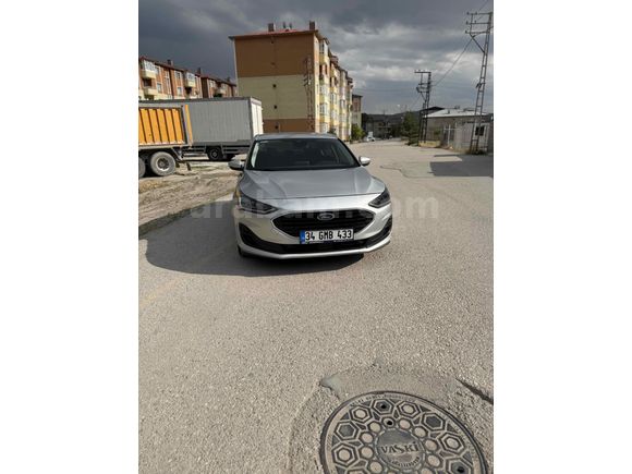 Sahibinden Ford Focus 1.5 Ti-VCT Trend X 2022 Model 