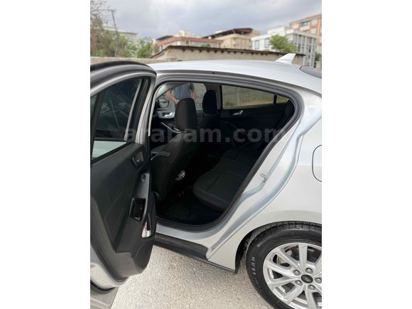Sahibinden Ford Focus 1.5 Ti-VCT Trend X 2022 Model 