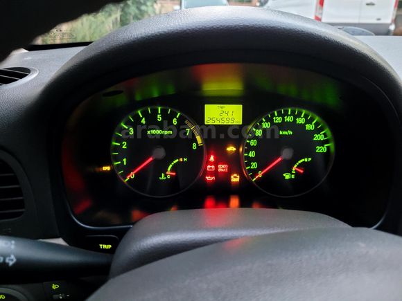 Yeni araç alacağım için fiyat düştü. Hyundai Accent Era 1.4 LPG 2006 Model  255.000 km