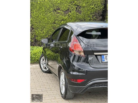 2015 MODEL 1.5 DİZEL FORD FİESTA TİTANİUM 75 HP