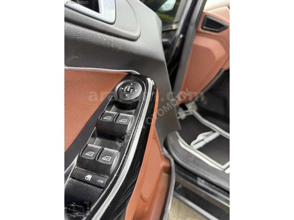 2015 MODEL 1.5 DİZEL FORD FİESTA TİTANİUM 75 HP