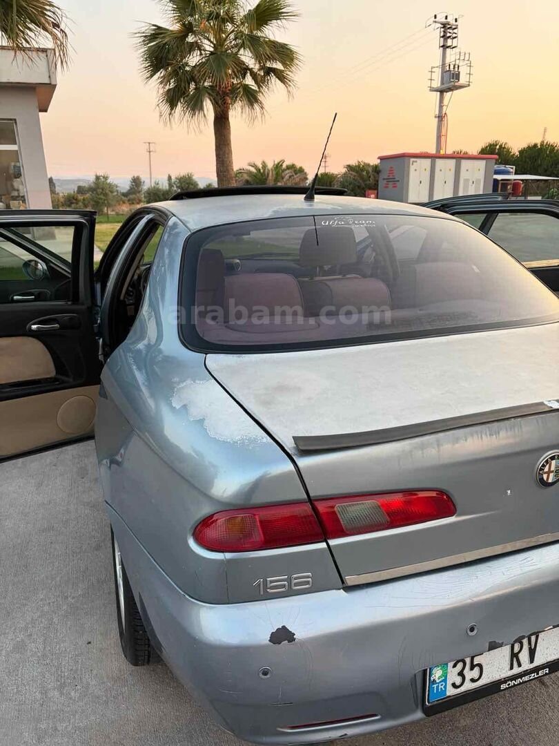 Sahibinden Alfa Romeo 156 1.6 TS Distinctive 2005 Model İzmir 321.000 km Gri (metalik) 3