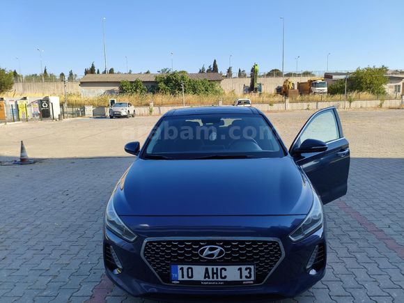 Sahibinden Hyundai i30 1.6 CRDi Elite Plus 2017 Model