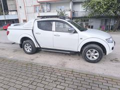 Sahibinden Mitsubishi L 200 4x2 Invite 2013 Model  250.000 km Beyaz