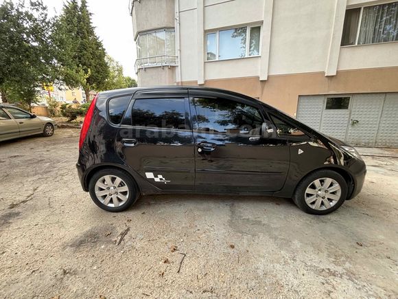 Sahibinden Mitsubishi Colt 1.5 DI-D Invite 2009 Model 
