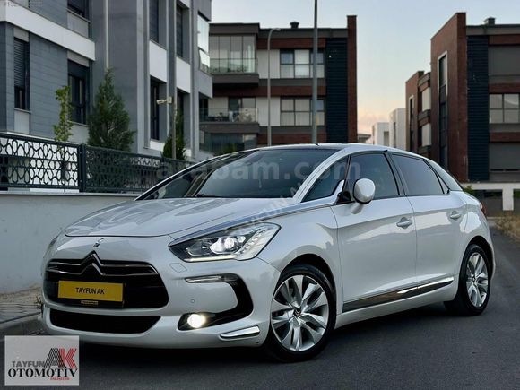 HATASIZ BOYASIZ DEĞİŞENSİZ 2013 DS5 CAMTVN+HIZSABİTLEME+HEADUP