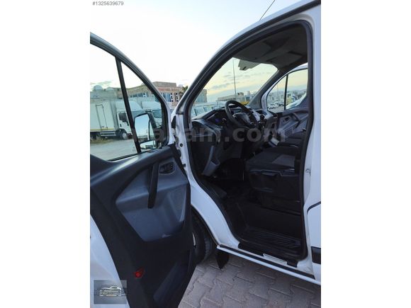 FIRAT OTOMOTİV'DEN 2015 ÇIKIŞLI 119 KM FORD CUSTOM KLİMALI