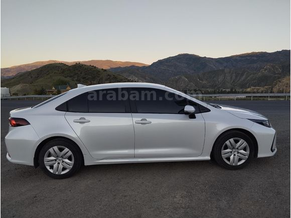 Sahibinden Toyota Corolla 1.5 Vision 2023 Model