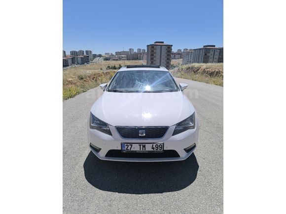 Sahibinden Seat Leon 1.6 TDI Sport Tourer Style 2015 Model  143.000 km Beyaz