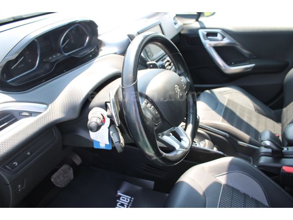 Peugeot 2008 1.6BLUEHDI ALLURE
