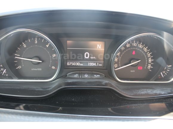 Peugeot 2008 1.6BLUEHDI ALLURE