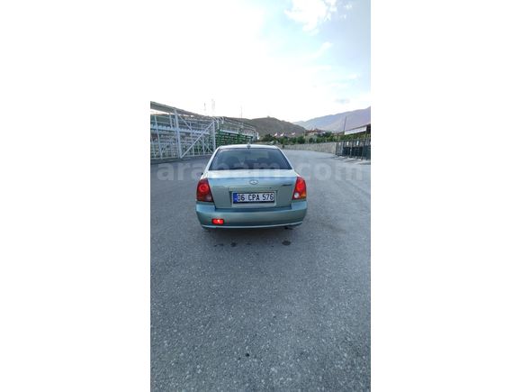 Hyundai Accent  admire değişensiz