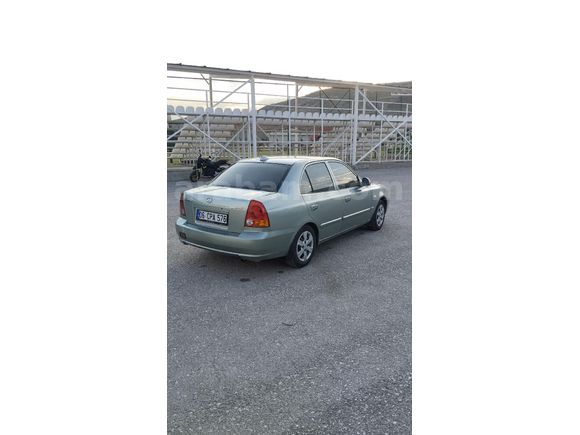 Hyundai Accent  admire değişensiz