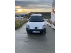 Otomobil ruhsatlı muayene yeni Peugeot Partner 1.4 XR