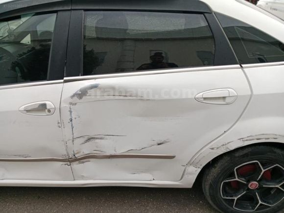 KONYA TESLİMİ 2011 MODEL FİAT LİNEA ACTİVE PLUS 1.3 MULTİJET