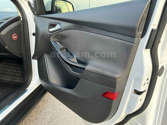 İLK SAHİP BOYASIZ OTOMATİK 166.000 KİLOMETREDE TİTANİUM