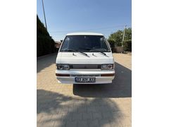 Sahibinden Mitsubishi L 300 Camlı Van 2000 Model 