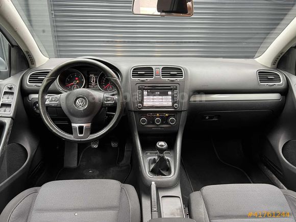 BUDAKLAR AUTO'DAN 2012 VW GOLF TEMİZ BAKIMLI MASRAFSIZ