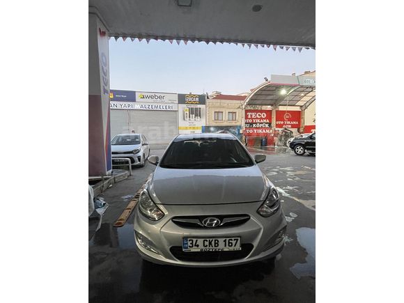 Sahibinden Hyundai Accent Blue 1.6 CRDI Mode Plus 2013 Model 