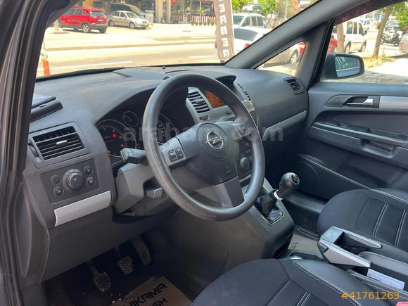 GÖKÇE ADA OTOMOTİV'DEN HATASIZ CAM GİBİ