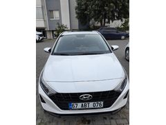 Öğretmenden, İlk Sahibinden Temiz Hyundai i20 1.4 MPI Elite 2020 Model