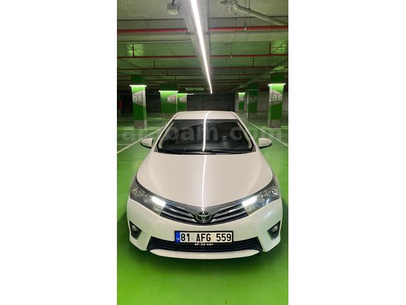 Sahibinden Toyota Corolla 1.4 D-4D Advance 2013 Model