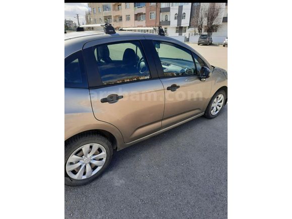 Sahibinden Citroen C3 1.4 Attraction 2011 Model  150.000 km Sarı
