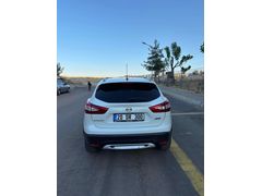 Sahibinden Nissan Qashqai 1.6 dCi Platinum Premium Pack 2014 Model 
