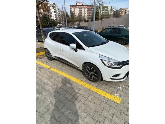 Sahibinden Renault Clio 1.5 dCi Icon 2017 Model 