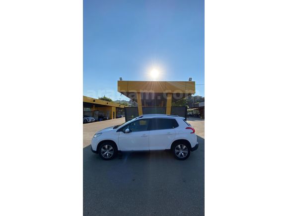 Sahibinden otomatik Peugeot 2008 Allure Bursa