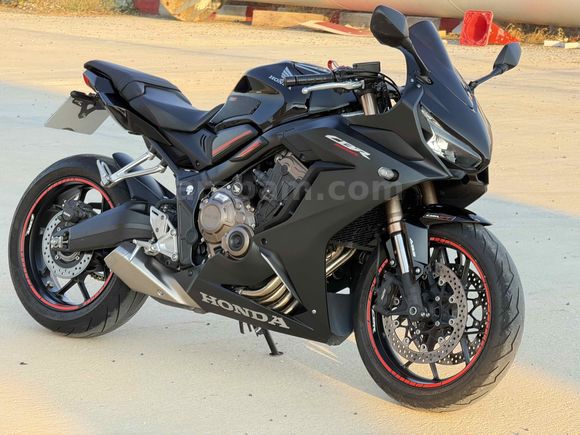ÖZTÜRK OTOMOTİVDEN HONDA CBR650R HATASIZ