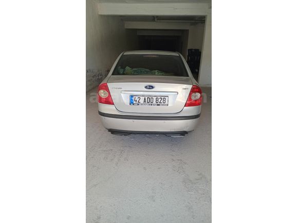 Sahibinden Ford Focus 1.6 TDCi Ghia 2008 Model