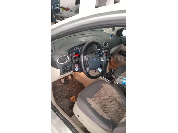 Sahibinden Ford Focus 1.6 TDCi Ghia 2008 Model