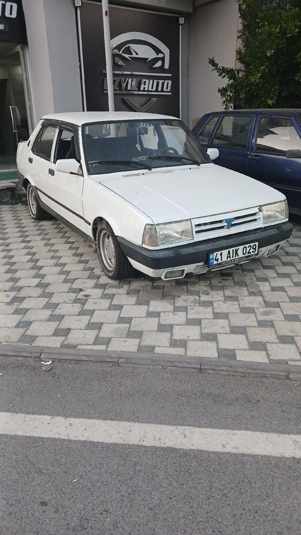 Galeriden Tofaş Şahin 1.6 1996 Model Kocaeli 190.000 km Beyaz 3