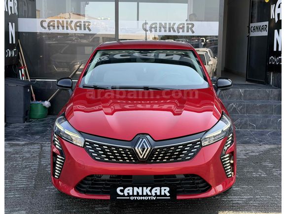 Galeriden Renault Clio 1.0 TCe Evolution 2024 Model İstanbul