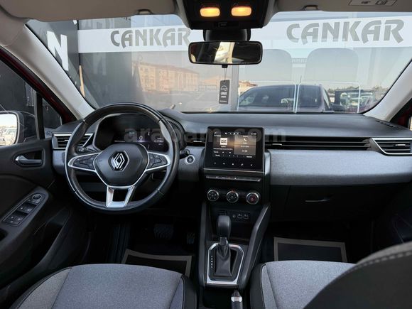 Galeriden Renault Clio 1.0 TCe Evolution 2024 Model İstanbul