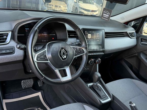 Galeriden Renault Clio 1.0 TCe Evolution 2024 Model İstanbul