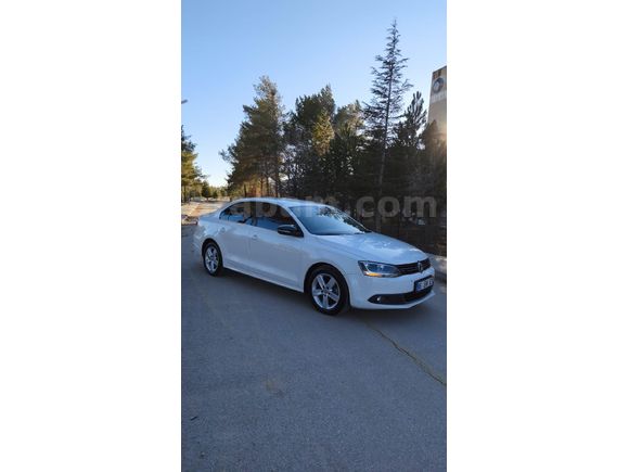 Sahibinden tertemiz JETTA