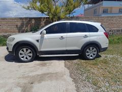 fırsat aracı Chevrolet Captiva 2.0 D LT High 2011 Model  169.000 km Beyaz