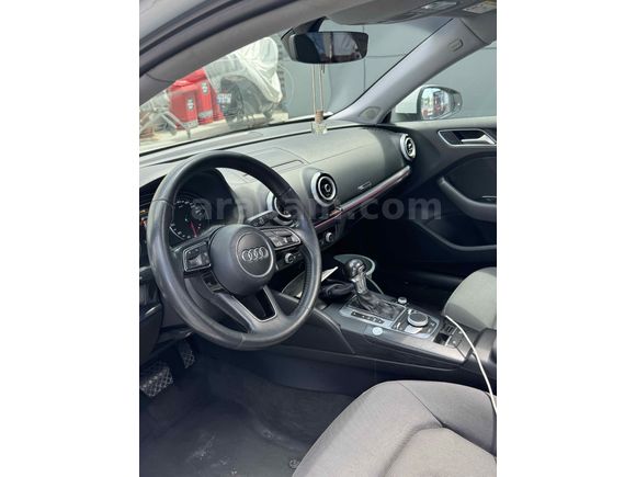 Sahibinden Audi A3 Sportback 30 TFSI Dynamic 2019 Model 