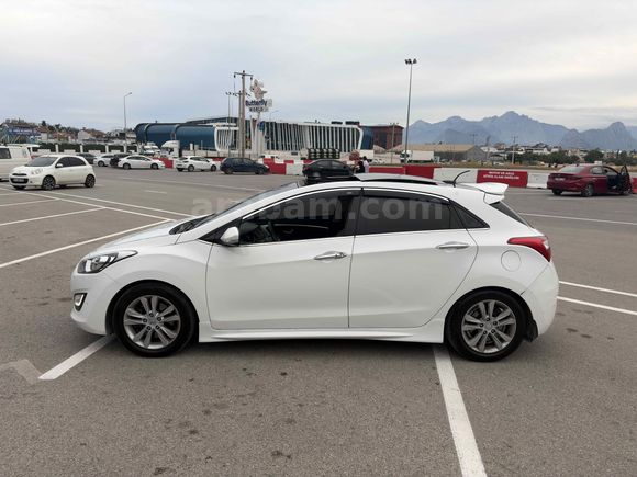 Sahibinden Hyundai i30 1.6 CRDi Elite 2013 Model 