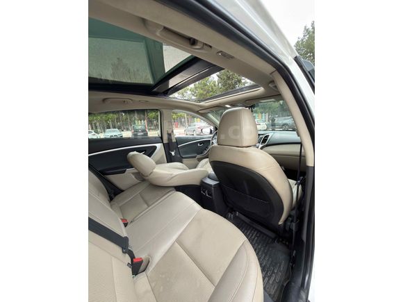 Sahibinden Hyundai i30 1.6 CRDi Elite 2013 Model 