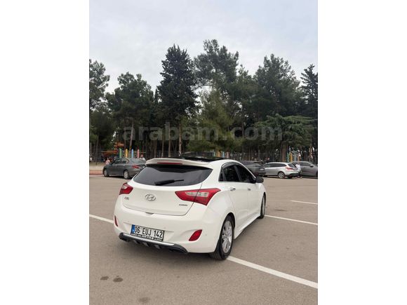 Sahibinden Hyundai i30 1.6 CRDi Elite 2013 Model 