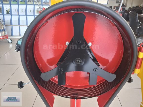 AYSAR'DAN SEZER YEM 220 VOLT KIRMA MAKİNASI